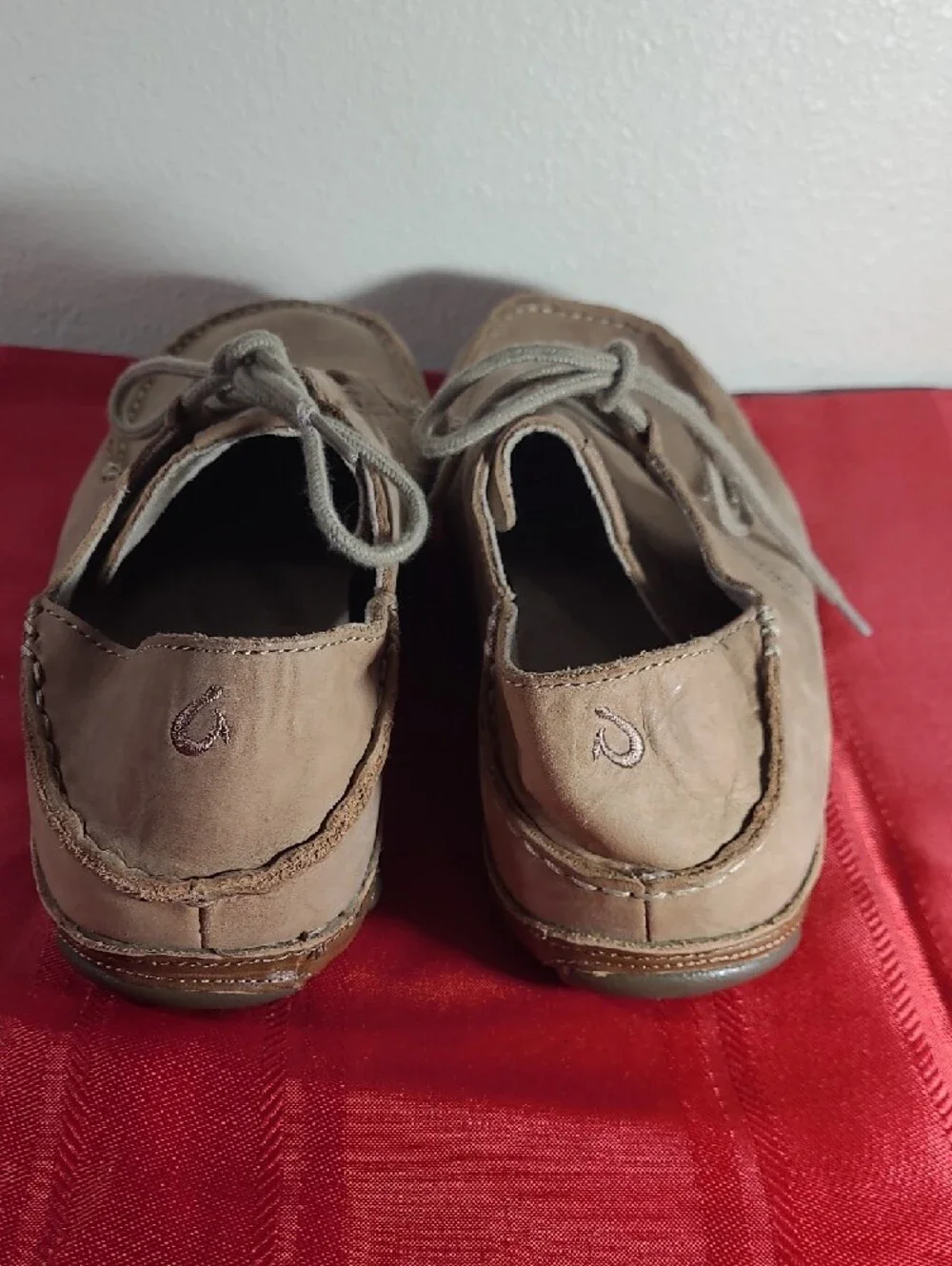 OluKai Men's Casual Leather Moc Toe Boat Shoes in Tan